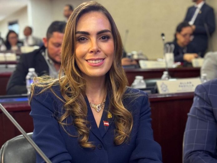 Alia-Kafati-reduccion-diputados-Honduras