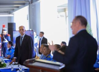 Gobierno reafirma compromiso con la modernización y fortalecimiento de la Policía Nacional
