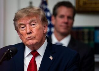 Trump acusa a Canadá de imponer “enormes aranceles” a agricultores de Estados Unidos