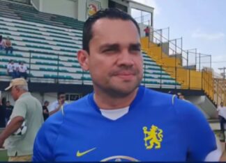 Tomás Zambrano arremete contra Libre y lo acusa de “mentir y engañar” a la población