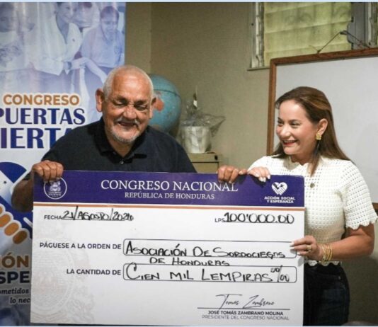Congreso ayuda con 100.000 lempiras a la Asociación de Sordociegos de Honduras
