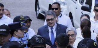 Juan Orlando Hernández niega haber amenazado a representantes de la PGR en audiencia del caso Pandora II