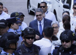 Juan Orlando Hernández niega haber amenazado a representantes de la PGR en audiencia del caso Pandora II