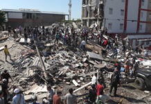 Sismo de magnitud 7,4 deja al menos 250 muertos y cientos de heridos en Colombia