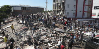 Sismo de magnitud 7,4 deja al menos 250 muertos y cientos de heridos en Colombia