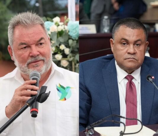 Carlos Umaña responde a Roberto Contreras y cuestiona sus críticas por reformas energéticas