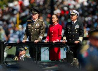 Sheinbaum llama a defender la soberanía de México durante desfile por la Independencia