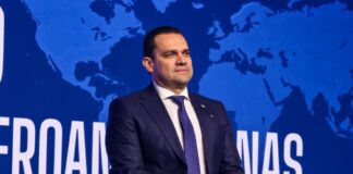 Tomás Zambrano destaca en Foro Madrid la defensa de la institucionalidad en Honduras