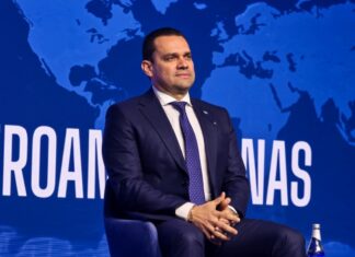Tomás Zambrano destaca en Foro Madrid la defensa de la institucionalidad en Honduras