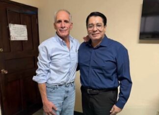 Pastor Roy Santos dice que: “Un sector de la oposición busca boicotear y hacer caer el gobierno de Nasry Asfura”