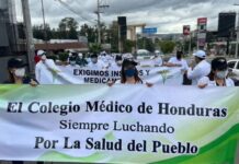 Médicos mantienen huelga nacional y presentan 16 exigencias al Gobierno