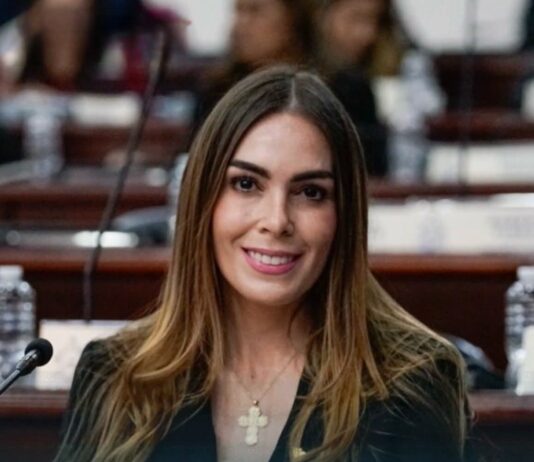 Alia Kafati pide investigar chats filtrados y solicita auditoría forense de celulares de involucrados