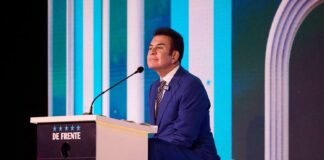 “Ni vendiendo nacatamales” Nasralla podría pagar multa de L146 millones, ironiza diputado