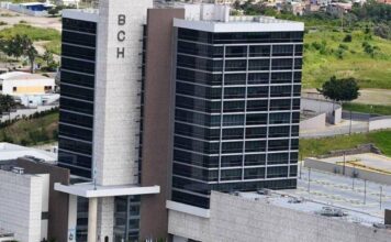 BCH sube la TPM al 6% y economista advierte que el costo de los créditos podría aumentar