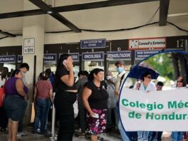 Médicos mantienen asambleas informativas a nivel nacional; exigen respuesta a sus reclamos laborales