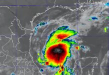 Florida declara emergencia en 25 condados ante amenaza de tormenta tropical Isaías