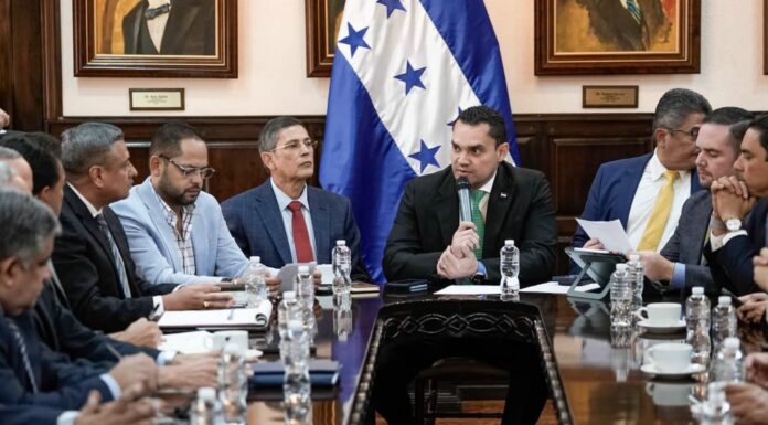 Congreso Nacional plantea penas de prisión de por vida por terrorismo y ampliación de facultades policiales