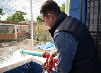 Alcalde Juan Diego Zelaya reactiva pozo número cinco en la colonia Satélite para beneficiar a más de 5,000 personas
