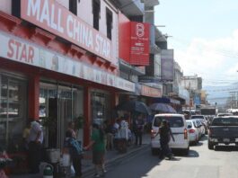Gobierno anuncia controles más estrictos a comercios asiáticos para garantizar la calidad de los productos