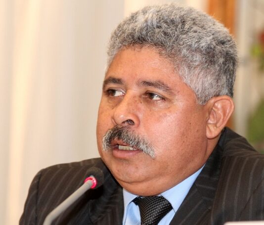 Marvin Ponce afirma que tres exfuncionarios de Libre son investigados y anticipa posibles requerimientos fiscales