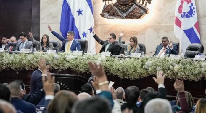 Congreso endurece penas contra maras, pandillas y terrorismo, incluso con cadena perpetua