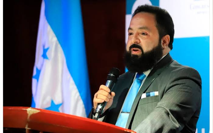 Defensa de Luis Redondo recusa a la magistrada Anny Ochoa por presunta parcialidad